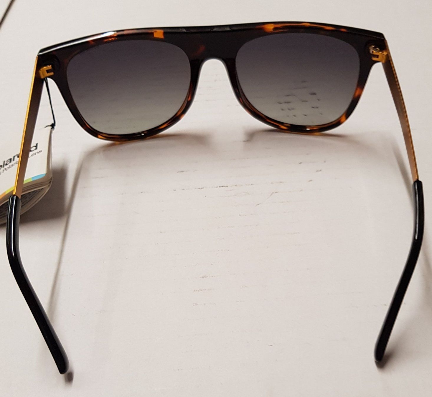 Polaroid Occhiali & Lenti: Polaroid Sonnenbrille Unisex – Nuovo e nell'imballaggio originale da Dachsen venduto da Topparts1 1