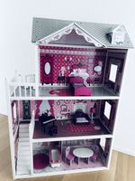 Dollhouse with furniture, pink, 3 floors, excellent conditio