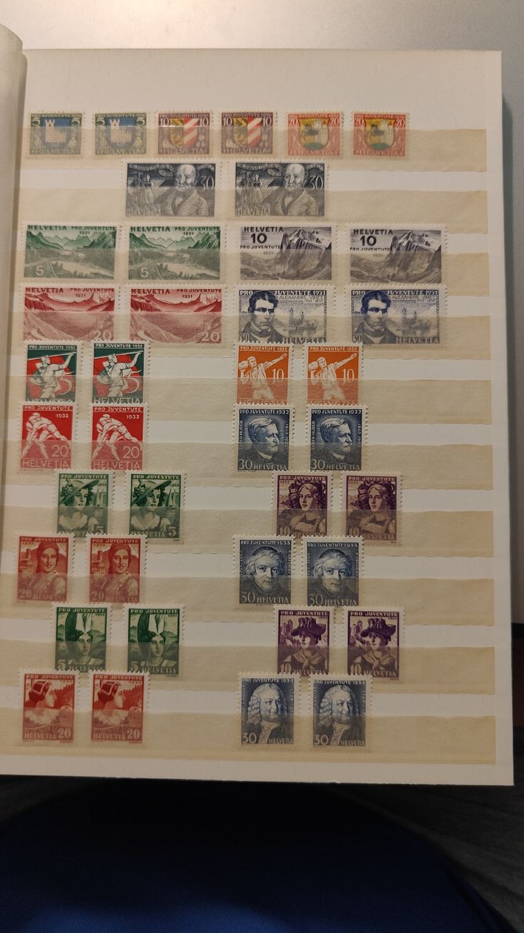 Tutti i francobolli: Super Sammlung Pro Juventute, postfrisch,ab Vorläufer  – Usato da Riniken venduto da ChriguG75 2