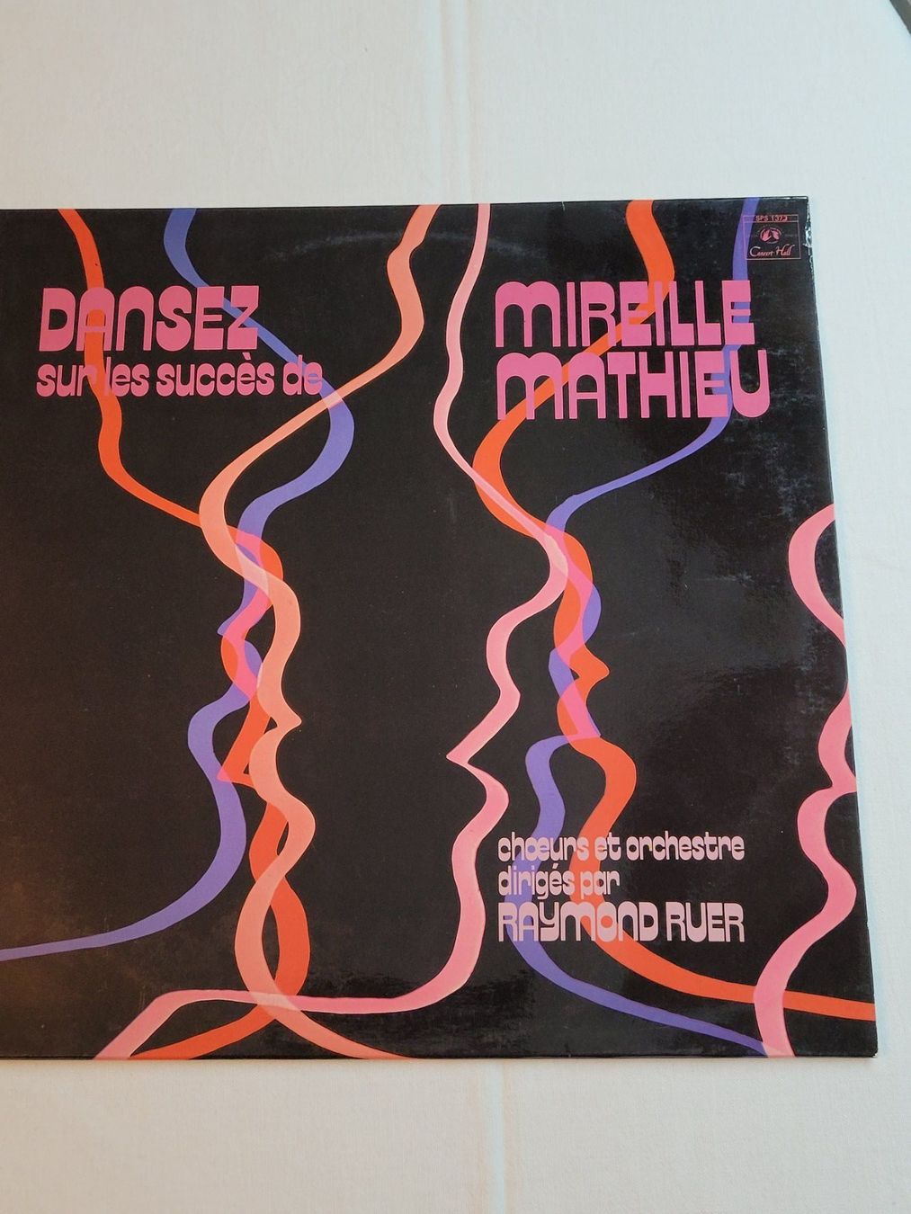 Dischi in vinile: Vinyle Mireille Mathieu "Dansez sur les Succès" – Usato da La Chaux-de-Fonds venduto da reu_kx5l