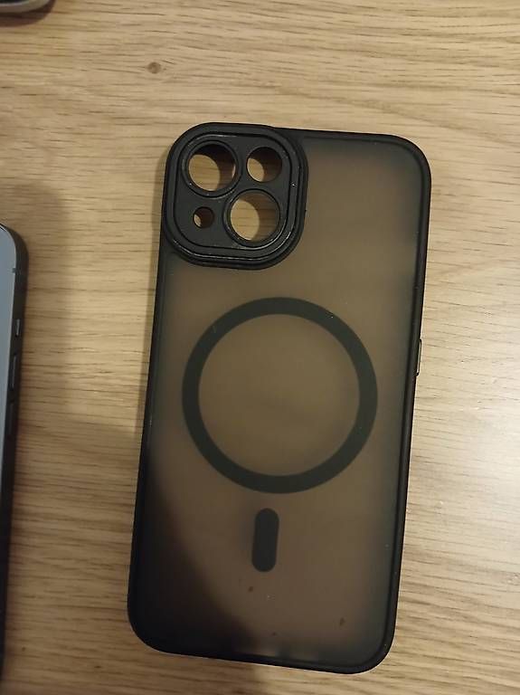 Telefoni cellulari / Smartphones: IPhone 14  – Usato da Lugano venduto da ant_6zb7