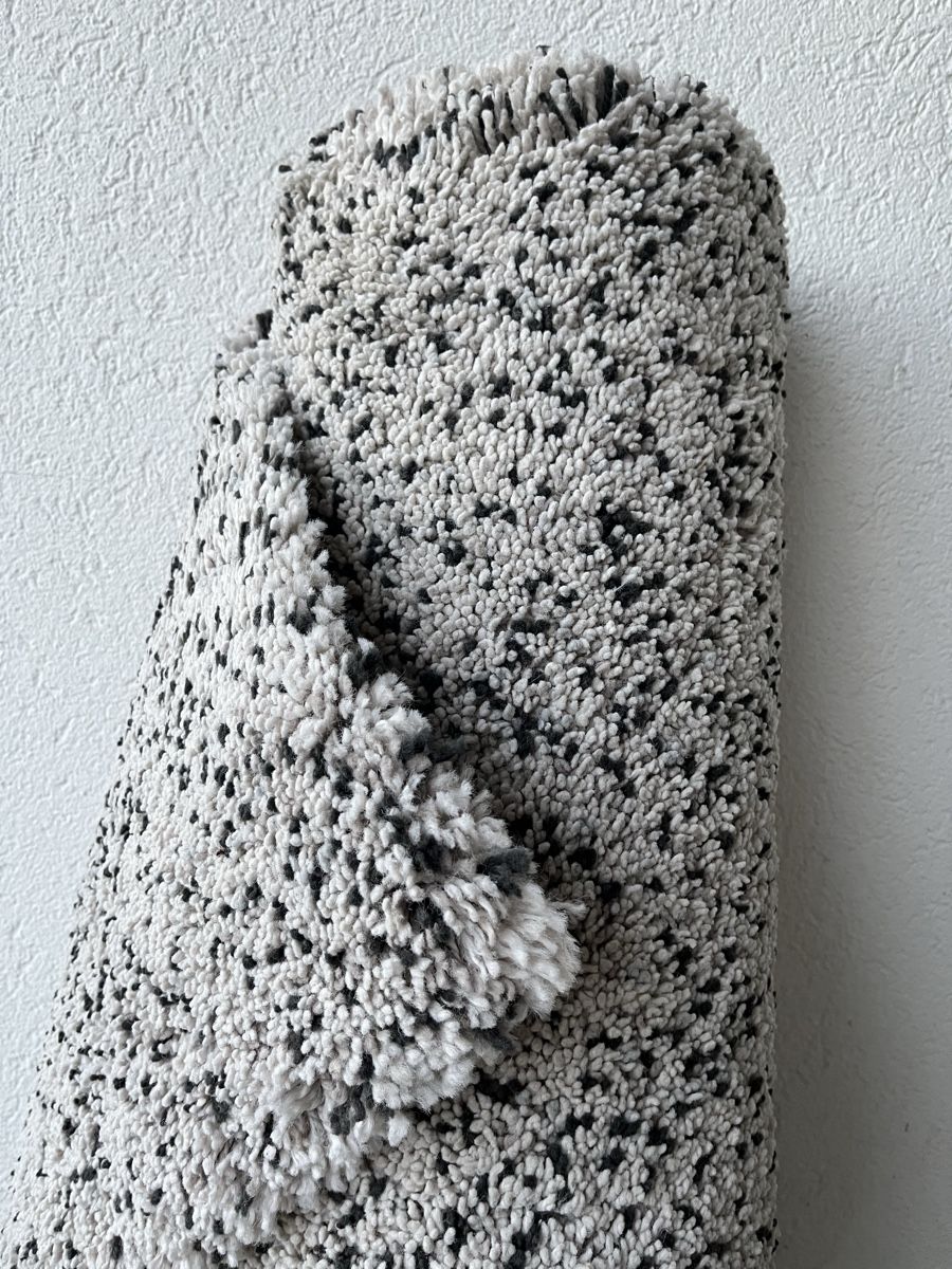 Ikea Tappeti: VINDUM Teppich 133x180cm grau-weiss – Usato da Bergdietikon venduto da Annemarie1990 2
