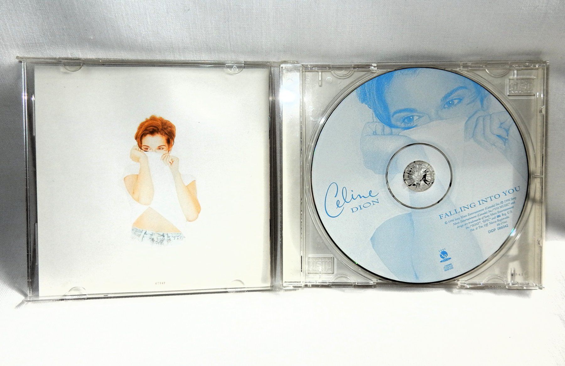 CD: **CD - Céline Dion - Falling Into You** – Usato da zürich venduto da Heidiho1 1