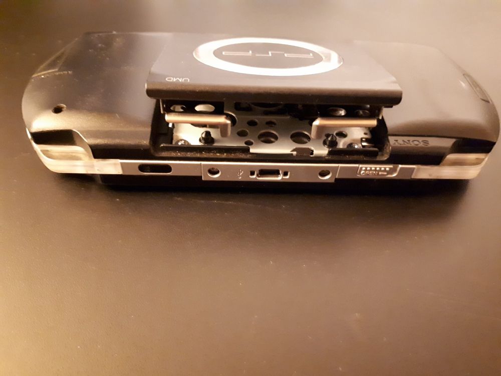 Sony PSP - Konsole 1004 - Piano Black -  Zubehör für microSD | Kaufen ...