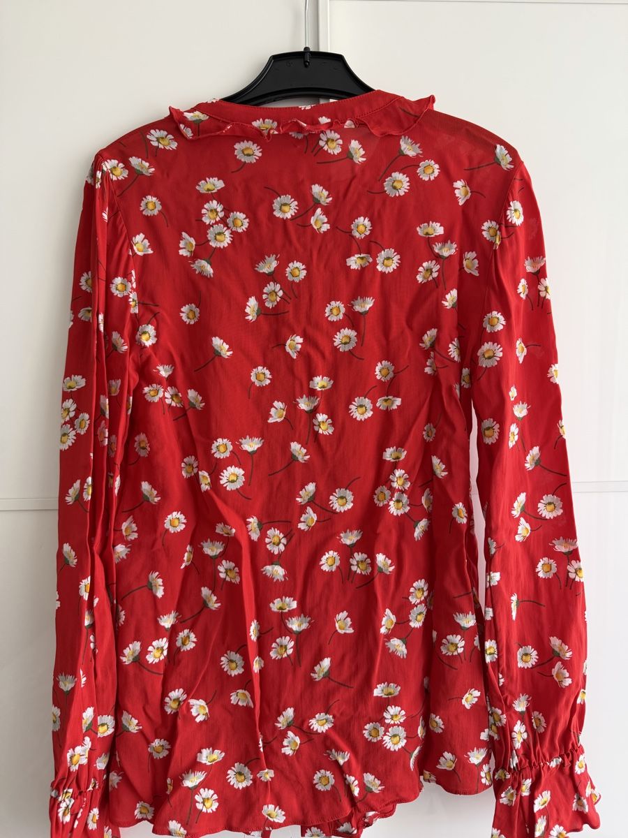Kooples Blusen: Rote Bluse mit Gänseblümchen von The Kooples, Grösse 0 – Gebraucht aus Winterthur von marisole4 3