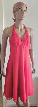 Neues rotes Sommerkleid von Ascia, Grösse 38