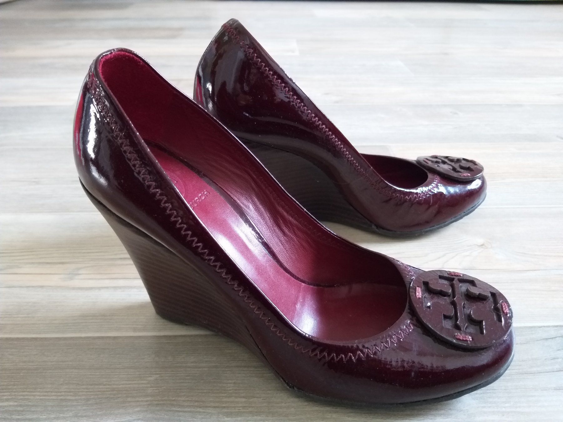 Tory Burch Scarpe da donna: Chaussures/ Schuhe TORY BURCH     Pointure / Nummer 37,5 – Usato da Cossonay-ville venduto da Super-Price-Quality 1