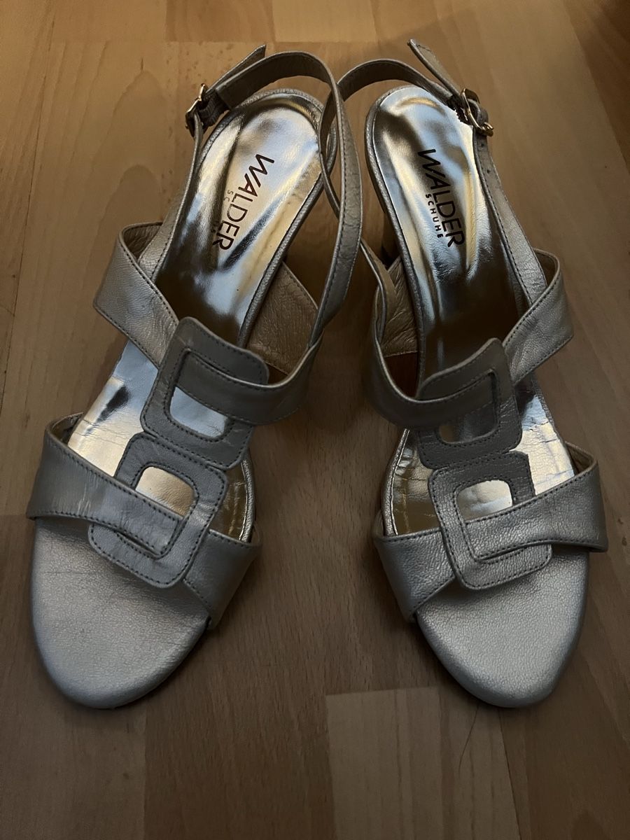 Walder Scarpe da donna: Walder stylish sandals – Nuovo (secondo la descrizione) da Dübendorf venduto da ana_6kcc