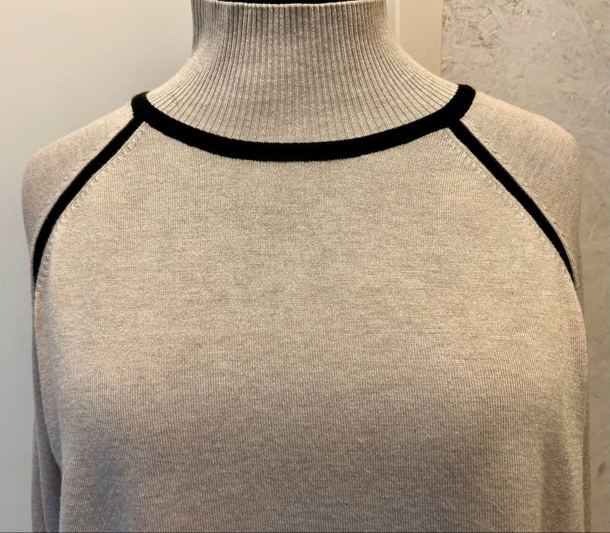 Maglioni & Felpe: Masai Pullover, Grösse M, neu mit Etikette – Nuovo (secondo la descrizione) da Oberhasli venduto da anzis 1