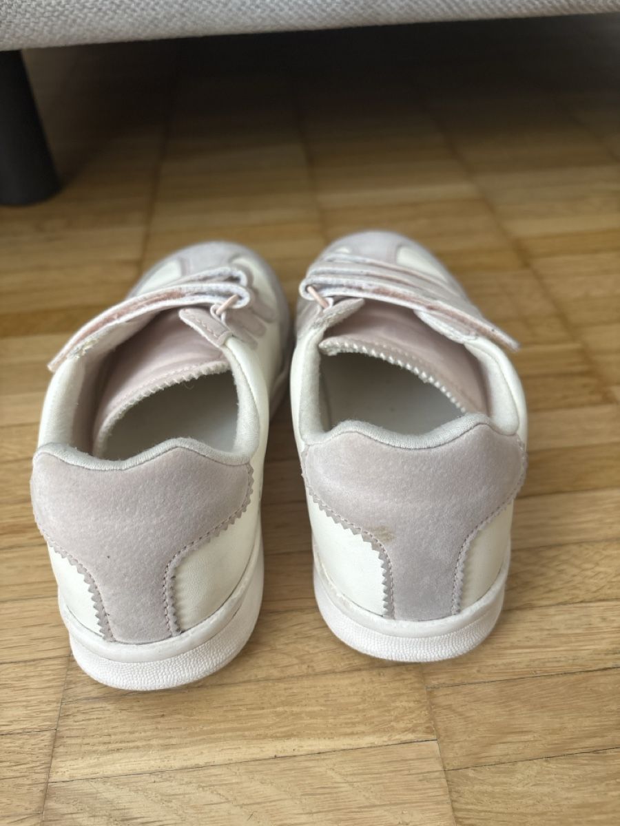 Scarpe per ragazze: Turnschuhe Gr. 33 – Usato da Herisau venduto da sen_8w8b 3