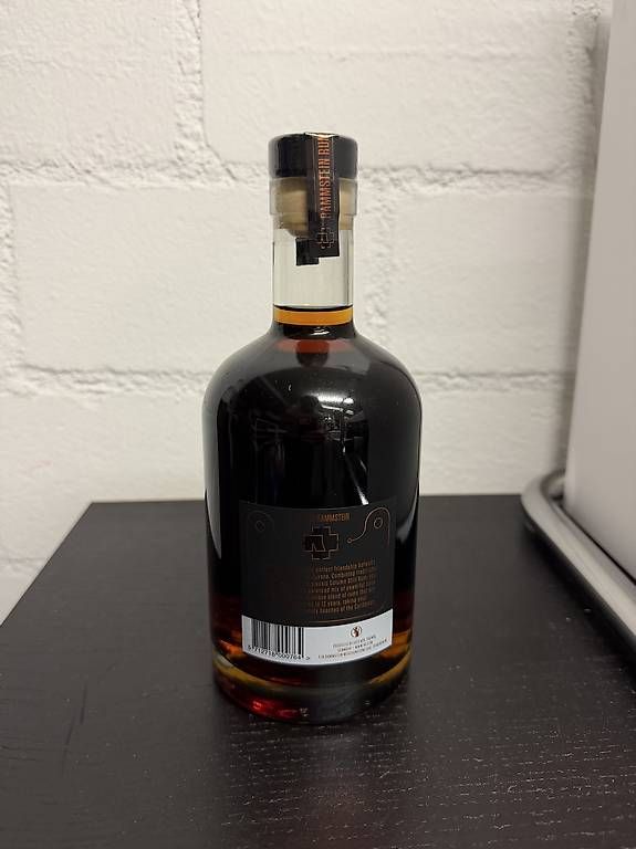 Bevande alcoliche: Rammstein Rum  ungeöffnet mit Originalverpackung – Usato da Herrliberg venduto da gk2_bh6s 2