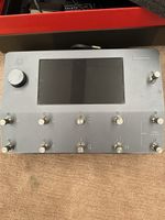Quad Cortex QC mit Ritter QC Amp Base SHP, 2x140 W