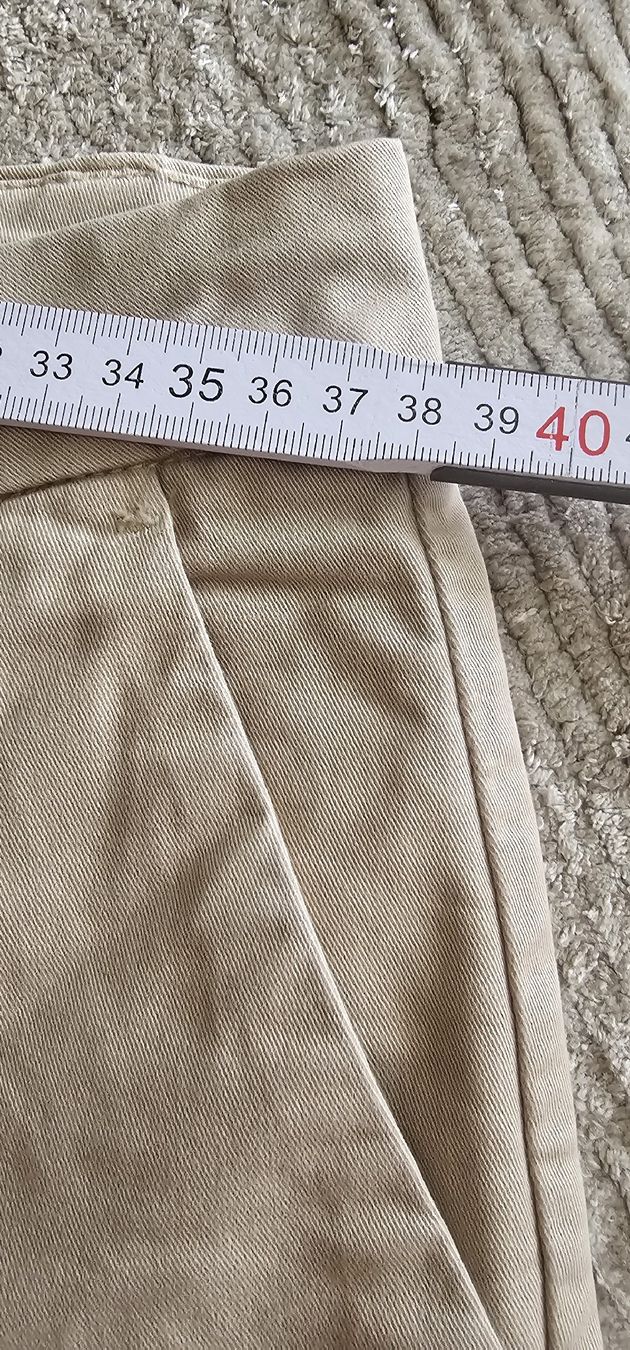 Closed Hosen: Closed Hose, Beige, Gr. 26, Sommer-Look! – Gebraucht aus Riedikon von Winter21. 5