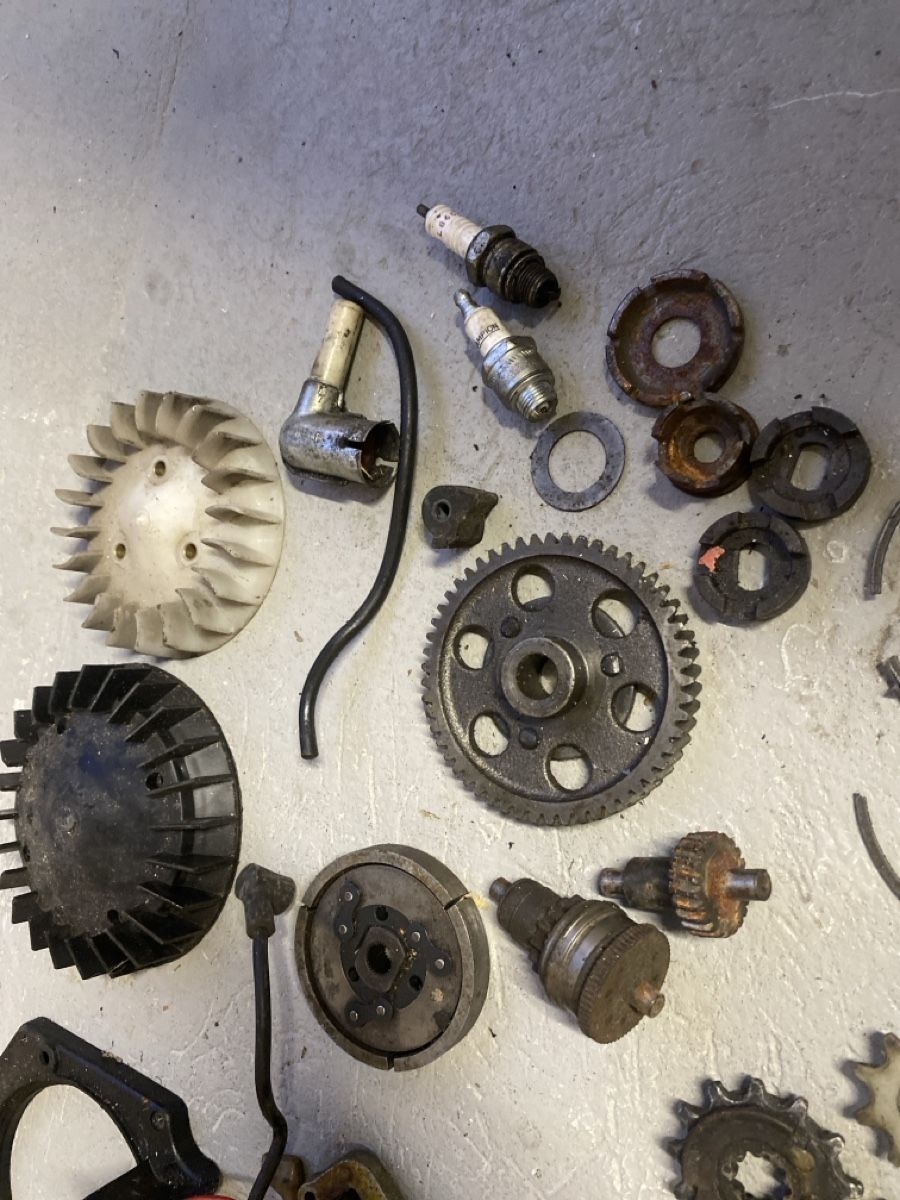 Puch Parti ricambio per ciclomotori: Puch/Sachs Motorenteile  – Difettoso da Büren an der Aare venduto da twostrokeguy 3