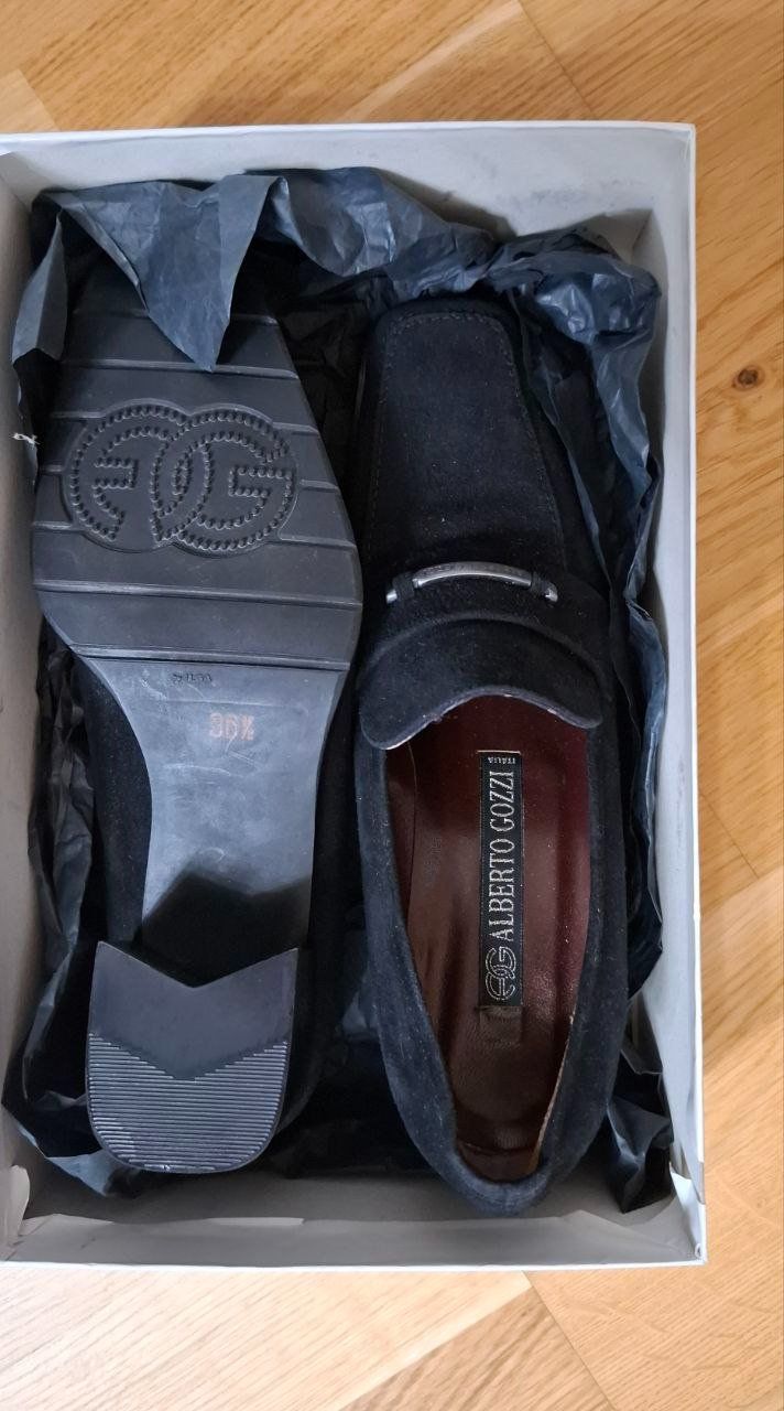 Scarpe da donna: SCHUE  ALBERTO COZZI . Wildlederpumps  36.5. NEU. – Nuovo (secondo la descrizione) da Bern venduto da klyur 2