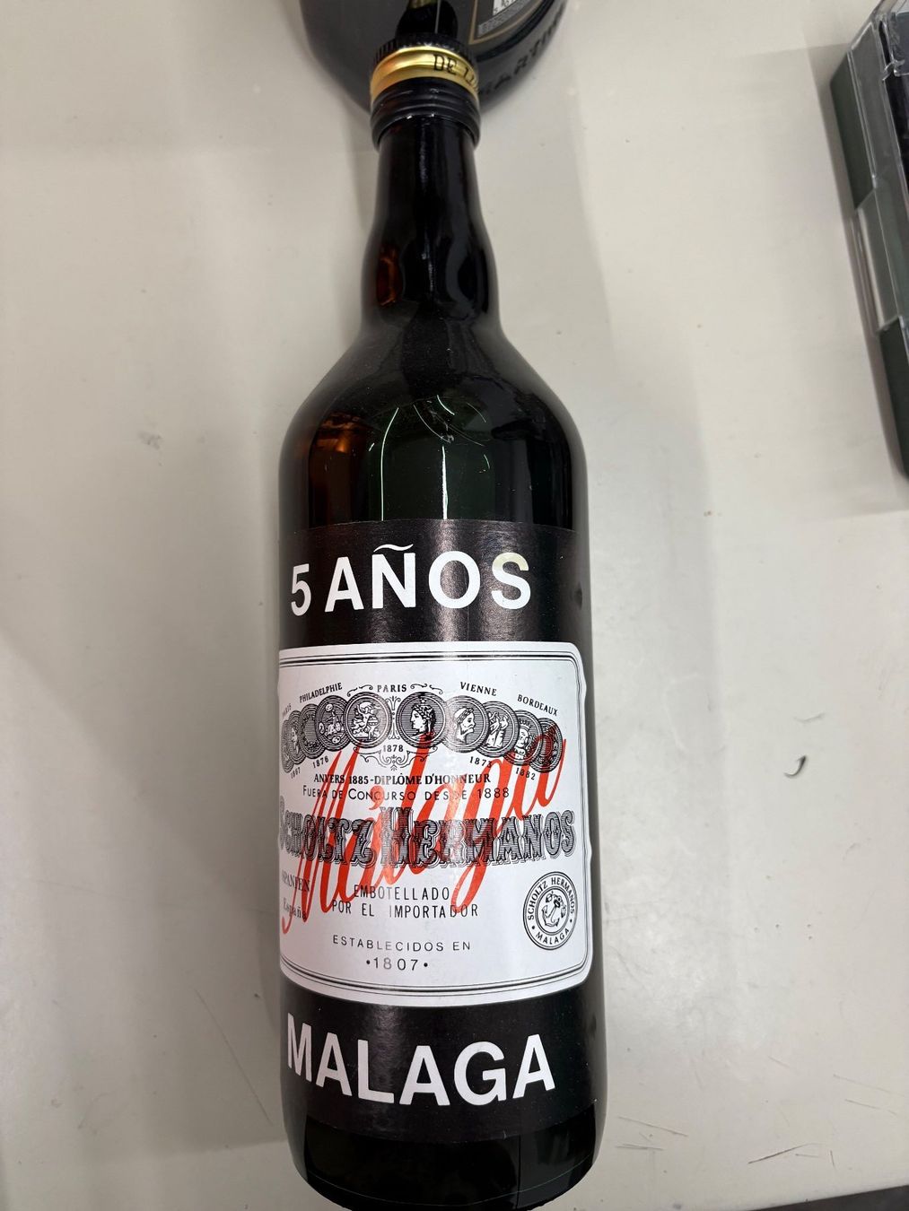 Spirituosen: 1 Flasche 1 l Malaga – Neu (gemäss Beschreibung) aus Lausen von Zotty1