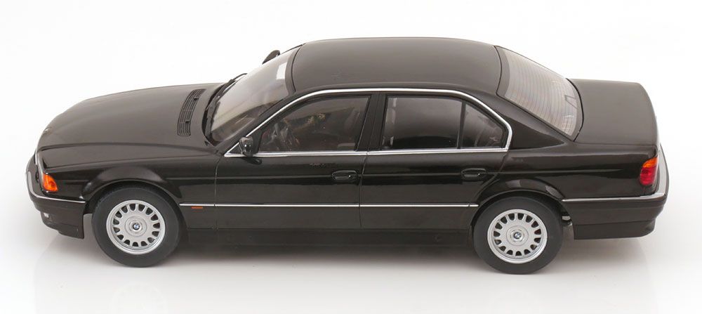 KK-Scale Modellautos: 1:18 BMW 740i E38 KK-Scale – Neu und originalverpackt aus Baar von Cai 1