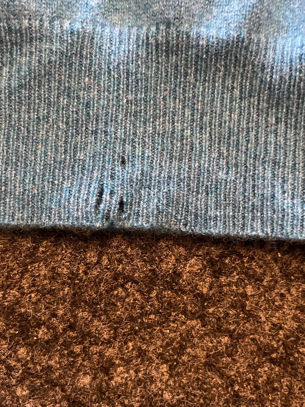 Maddison Maglioni & Felpe: Maddison 100% Cashmere Pullover, Hellblau, Grösse S – Usato da Thun venduto da BanjoDan 4