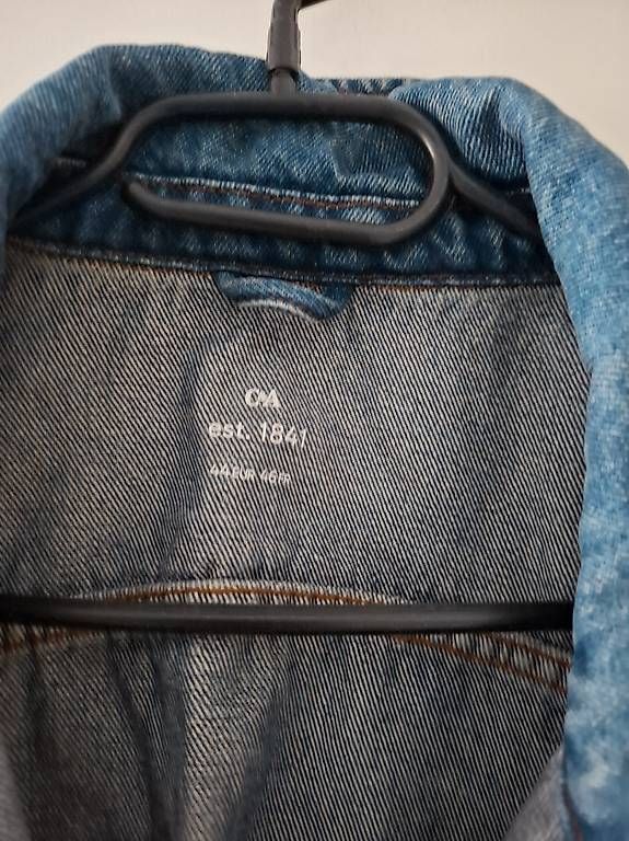 Vestes: Jeansjacke – D'occasion à Münchenstein par Salvis_68 1