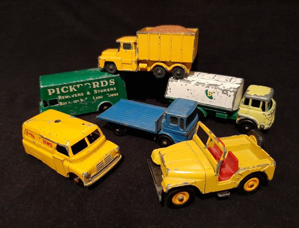 Lot De 8 Voitures Miniatures Lesney - Voitures De Collection - Occasion