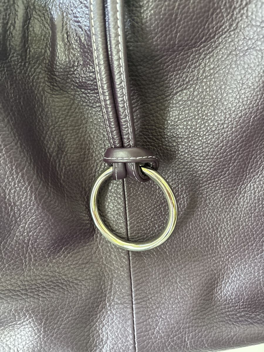Taschen für Damen: Sac à main en cuir violet neuf – Neu (gemäss Beschreibung) aus Düdingen von Yellow 2