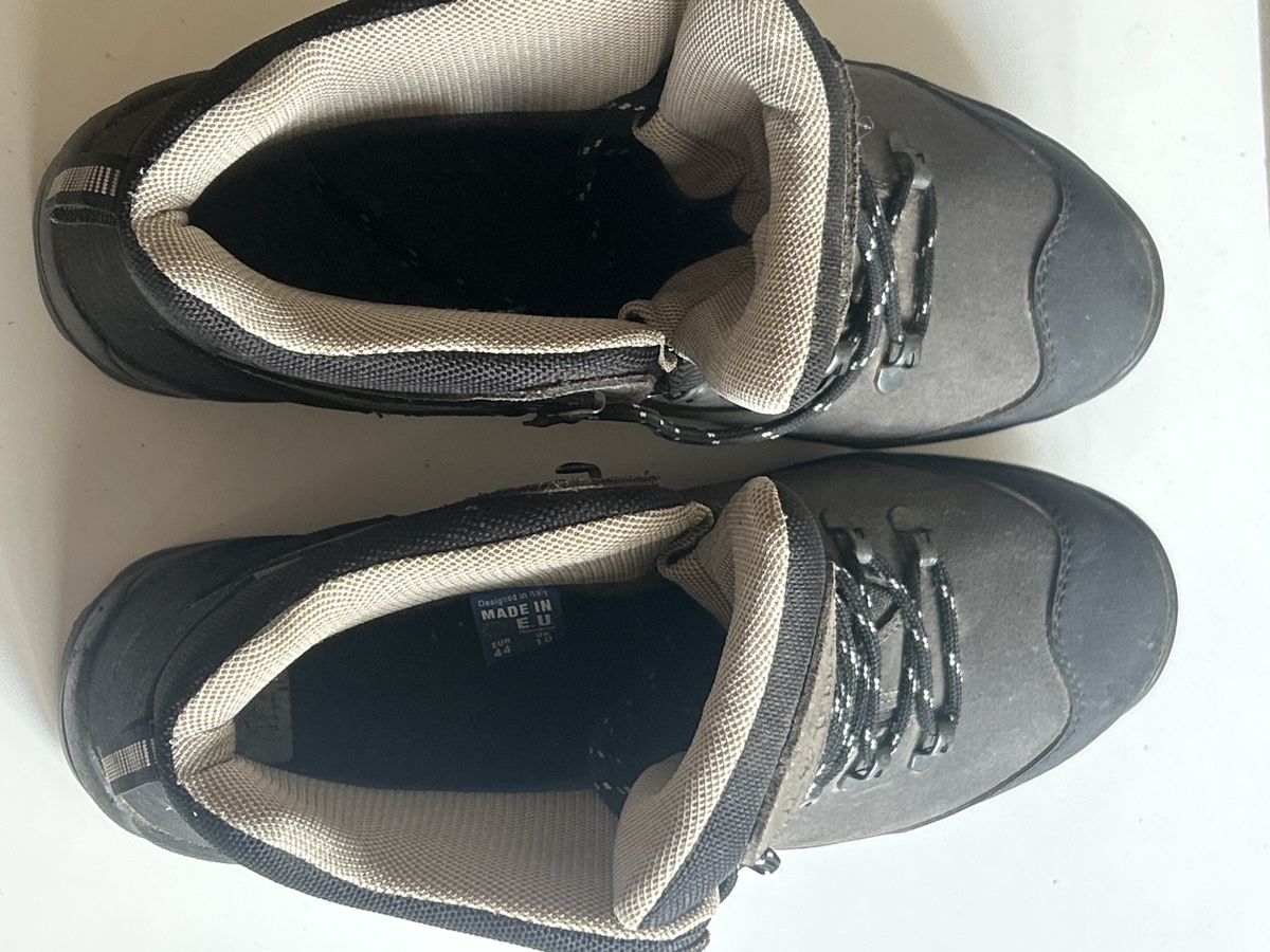 Scarpe da uomo: Wanderschuhe Lytos Grösse 44 gebraucht(I8) – Usato da Aarau venduto da bro_9zsg 5