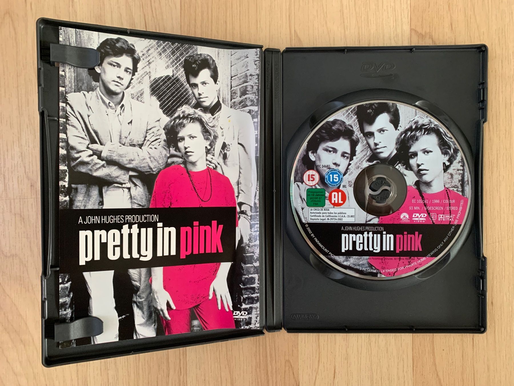 Tutti i DVDs: Pretty in Pink (1986, DVD) – Usato da Sissach venduto da BeetleMouse 2