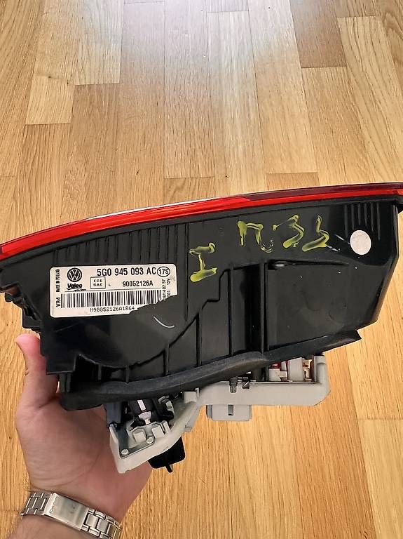 VW Fari: VW Golf Rückleuchten innen – Usato da Maur venduto da fly25 2