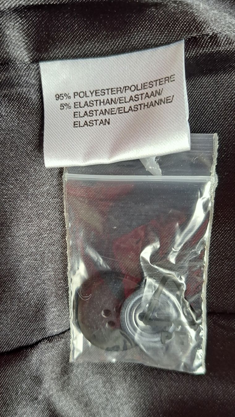 Completi & Tailleur: Blazer und Hose schwarz, Gr. 40, NEU – Nuovo (secondo la descrizione) da Emmen venduto da Huwimark 4