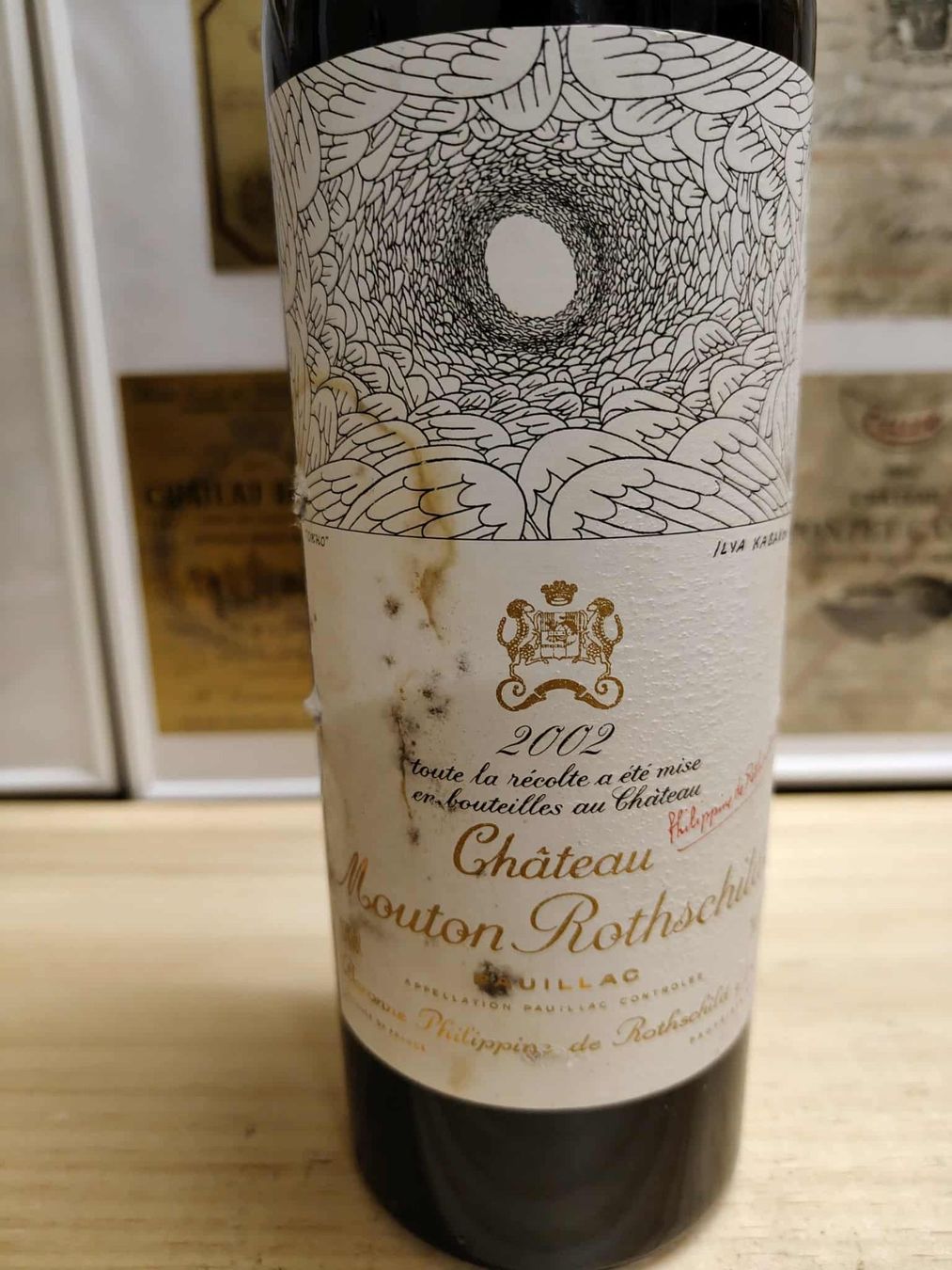 Mouton Rothschild Vino: 2002 CHATEAU MOUTON ROTHSCHILD – Nuovo e nell'imballaggio originale da Münchenstein venduto da weinundspirituosen 2