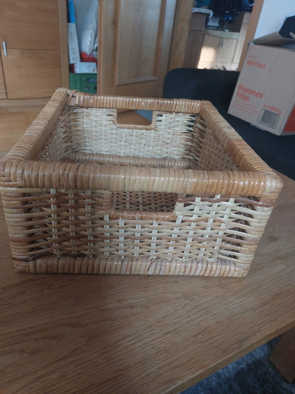 Altro per la casa: Tolles Weidenkörbli 32x35cm – Usato da Landquart venduto da Cedes 2