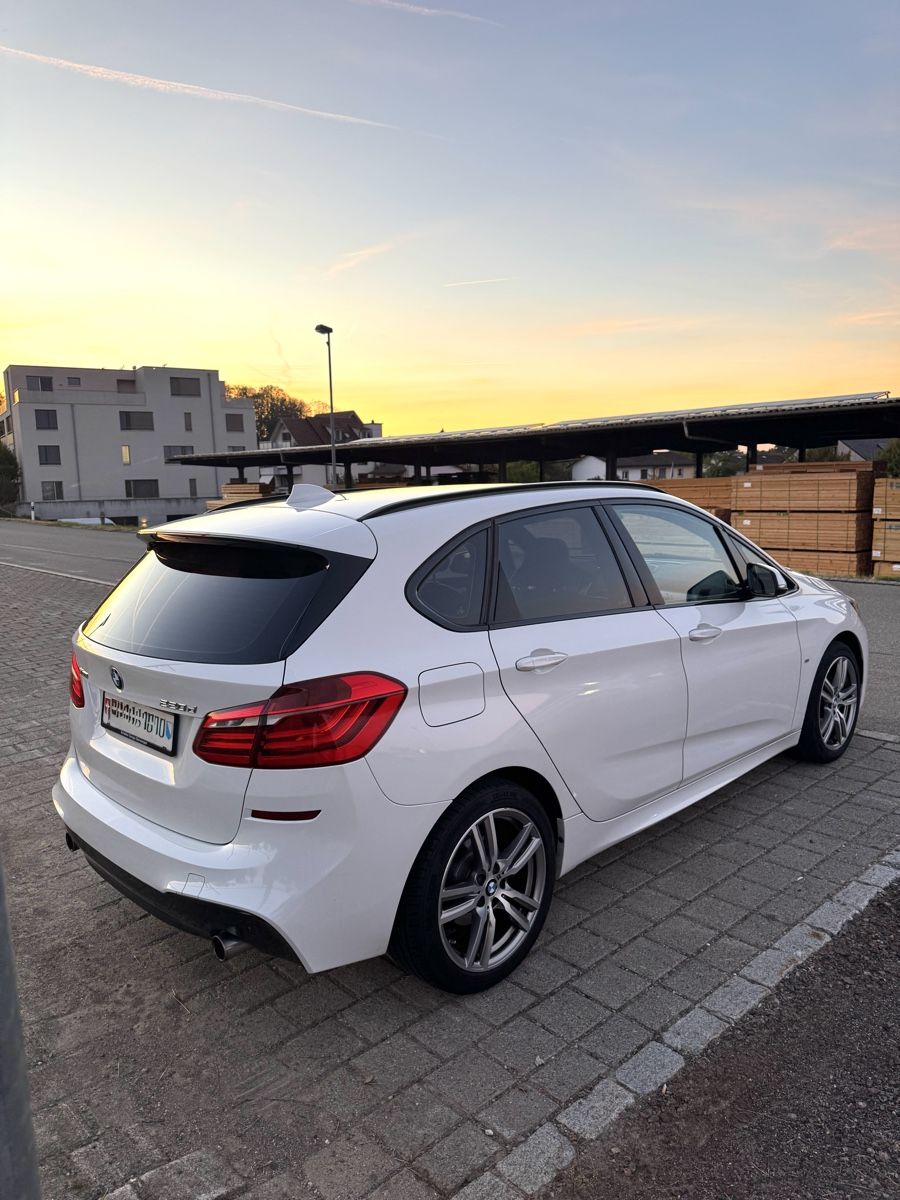 BMW Automobili: BMW 220xd Active Tourer – Usato da Rickenbach Sulz venduto da as-sa 3