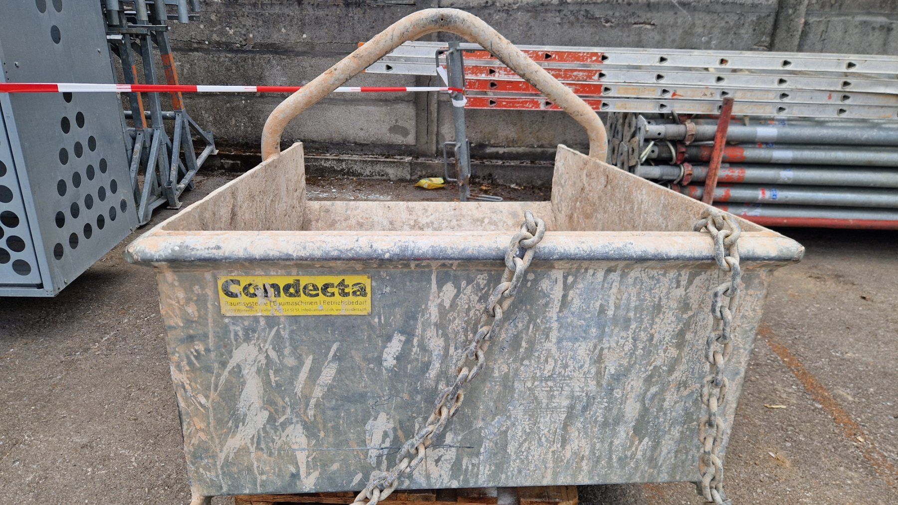 Conteneurs de construction: Contecta Kranmulde – D'occasion à Hunzenschwil par inf_b6fn 3
