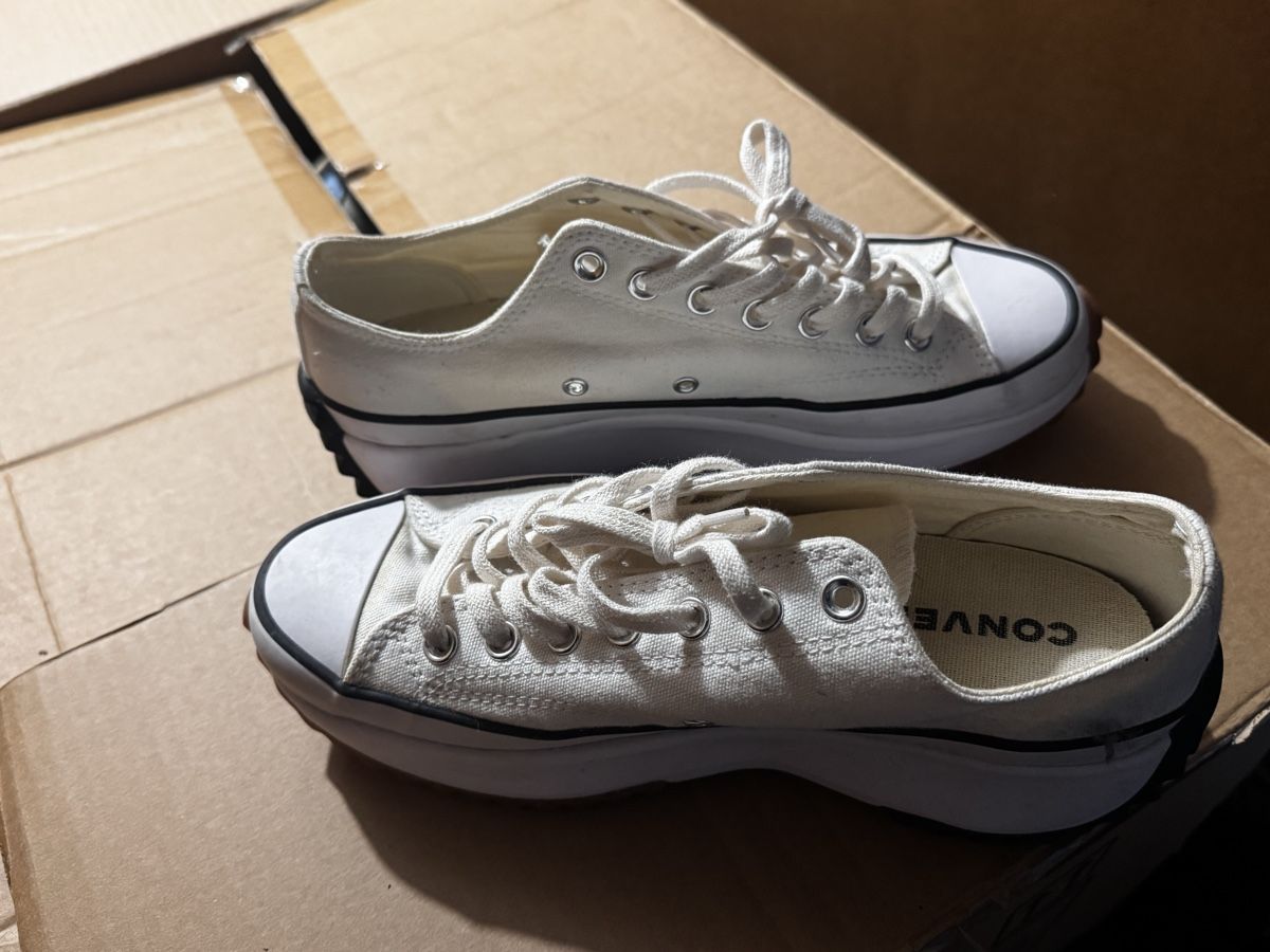 Scarpe da uomo: Converse Run Star Hike Plateforme Blanc, Pointure 41.5État t – Usato da Lausanne venduto da ver_tg8y 1