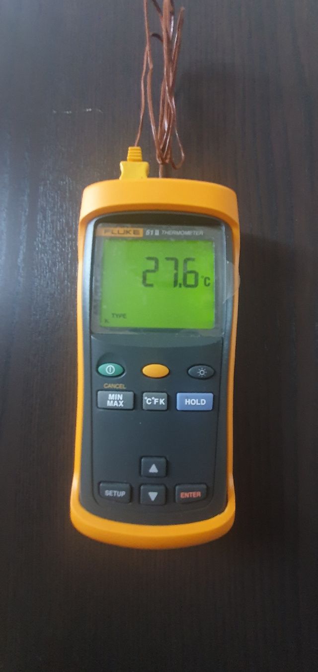 Fluke Misurare: Thermomètre de précision Fluke 51 II – Usato da Sion venduto da Timevintage 2