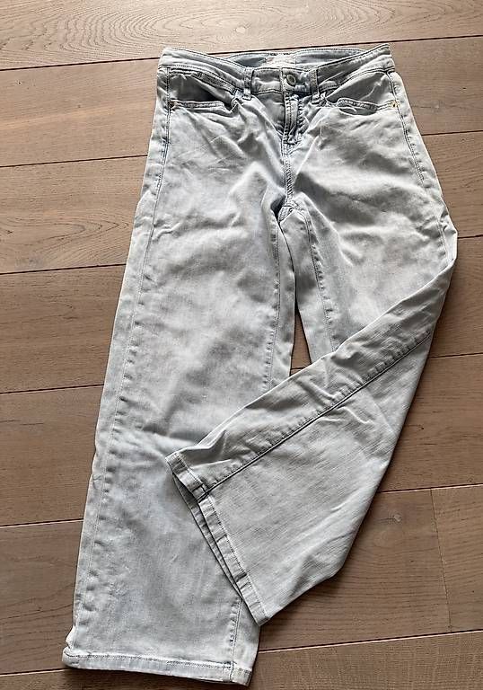 Pantaloni: Cambio Culotte 38 – Usato da Alpnach Dorf venduto da rerifeme