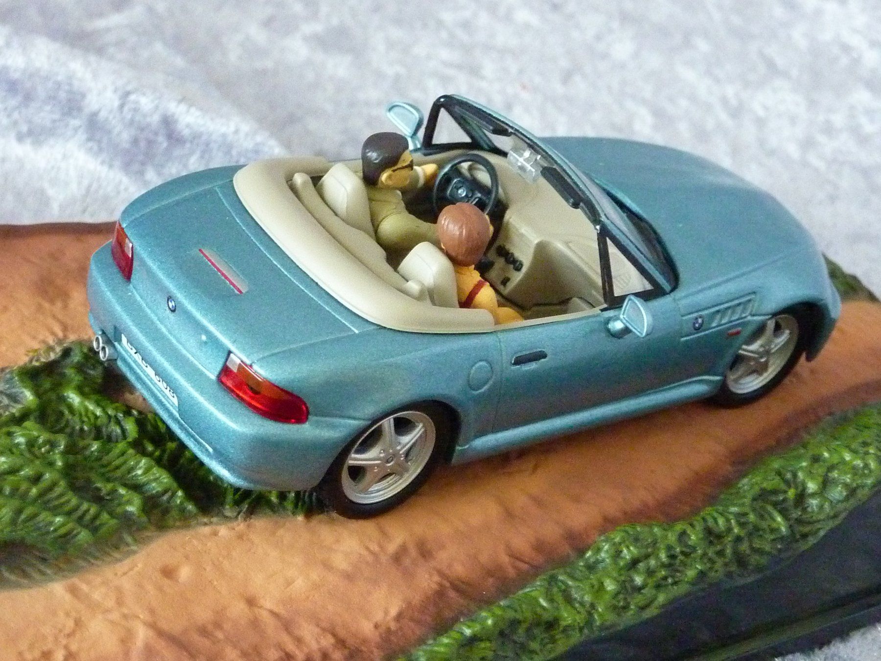 BMW Modellautos: BMW Z3 James Bond 1:43 – Neu (gemäss Beschreibung) aus Dürrenäsch von modellautos4you 3