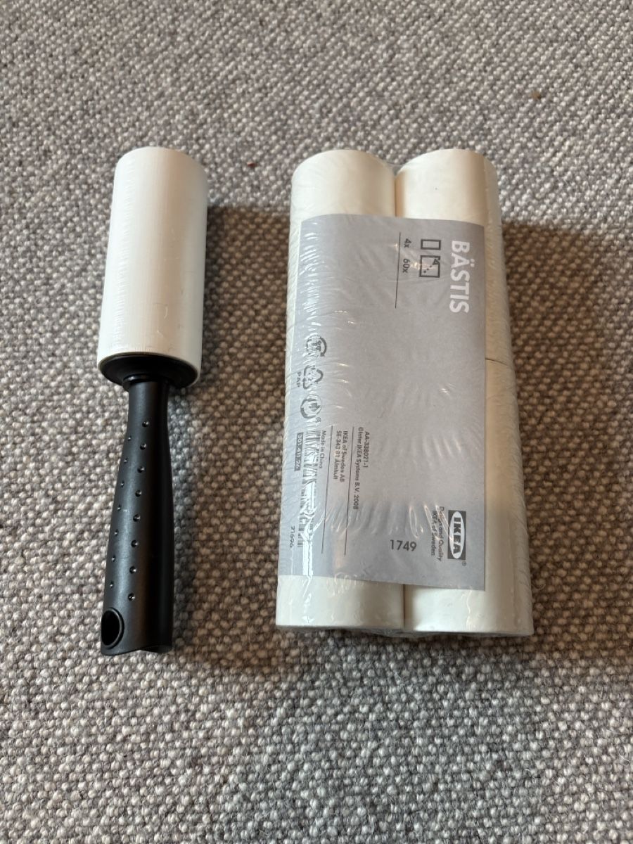 Kleiderbügel: Kleiderrollerset 4 Ersatzrollen – Gebraucht aus Kriens von aloha19