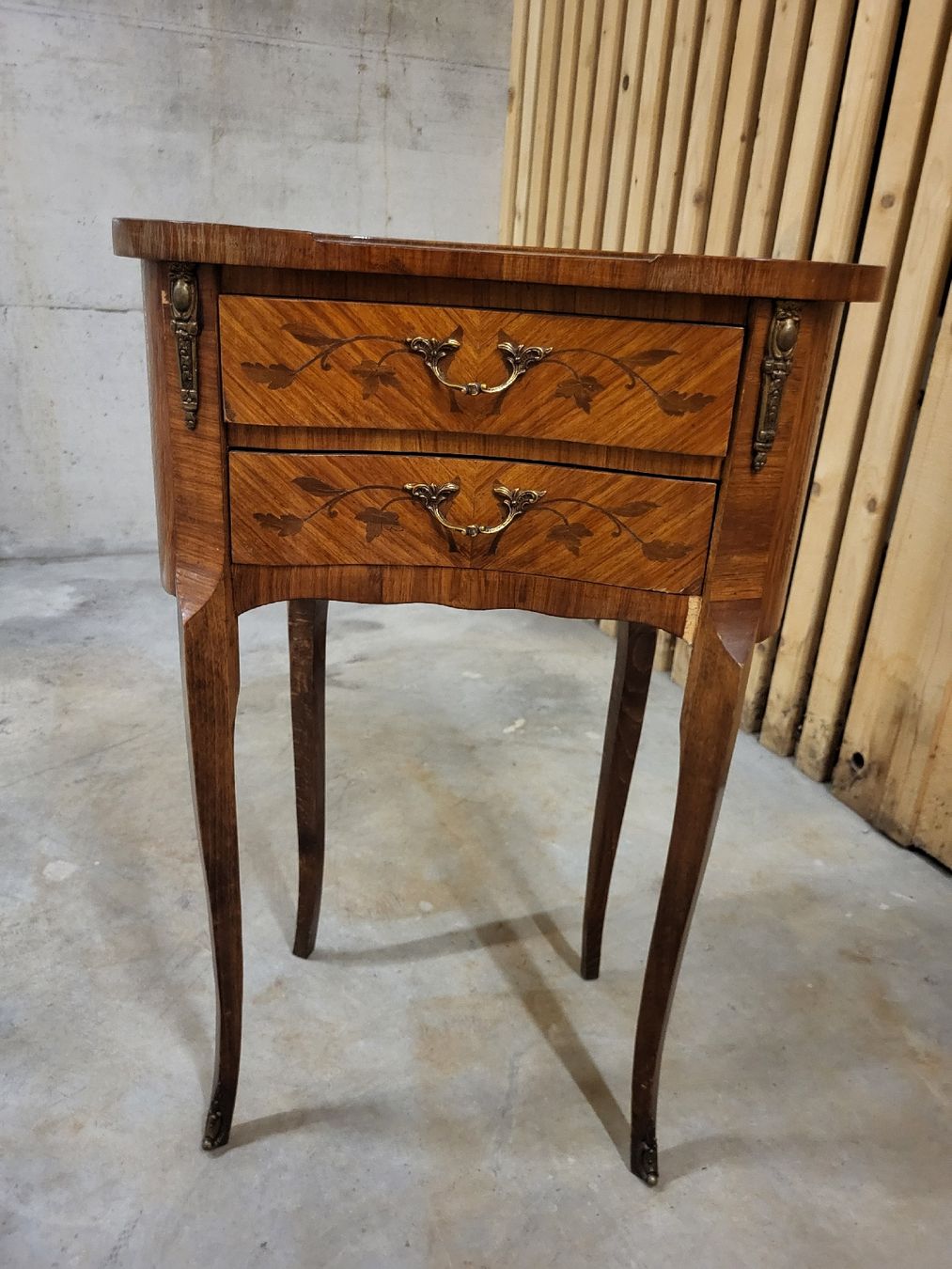 Nachttische: Table de chevet ancienne – Gebraucht aus Geneve von Mk.i 2