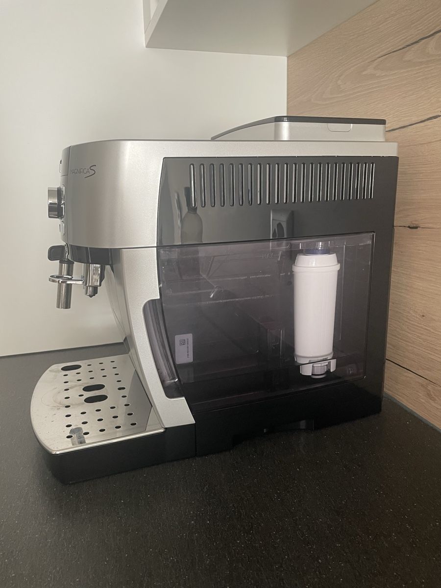 De'Longhi Kaffeemaschinen & Espressomaschinen: Kaffemaschine DeLonghi – Gebraucht aus Hägglingen von Beckenrand_Scheriff 3