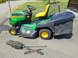 Tracteur à gazon John deere X155r
