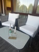 Gartentisch mit Glasplatte und Metallgestell neuwertig