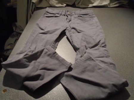 Hose Grösse 104, H&M, grau, Druckknopf