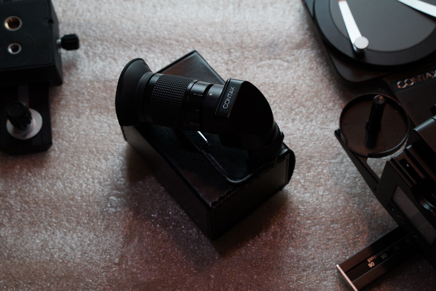 Contax Fotocamera: Contax Auto Extension Bellows+Slide copier+Focusing Rail... – Usato da Dagmersellen venduto da sim_zqh8 5