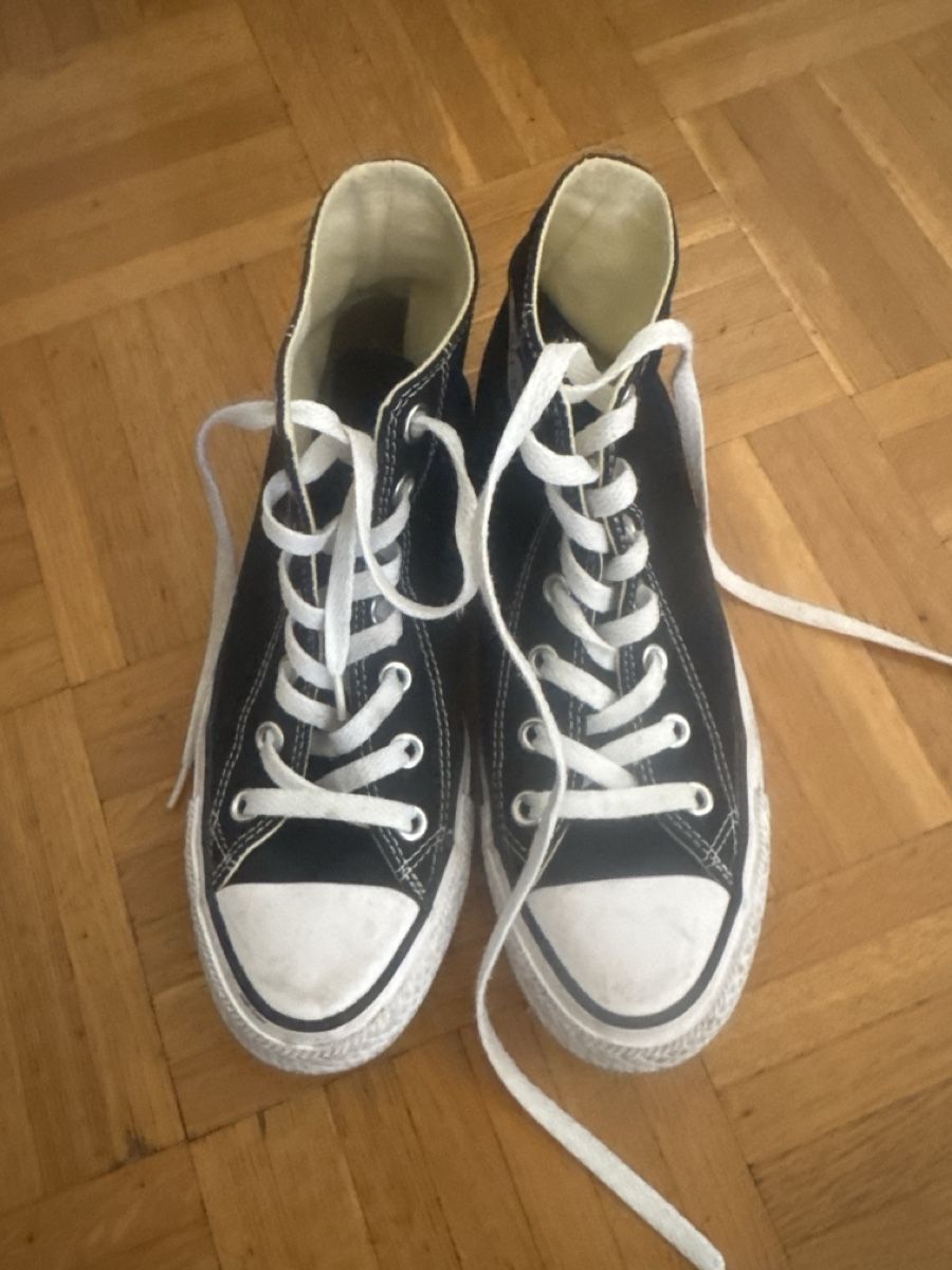 Scarpe da uomo: Des converse – Usato da Versoix venduto da sar_7chh 1