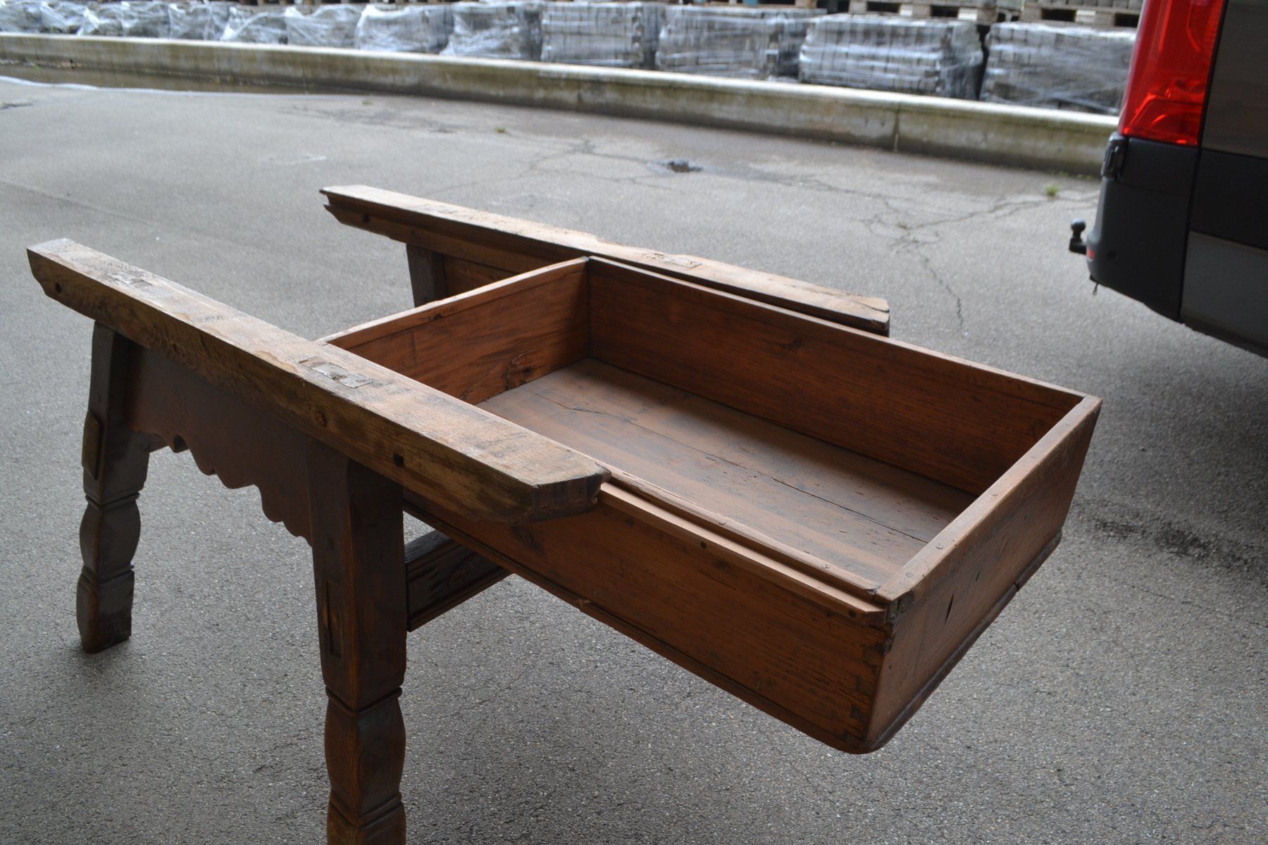 Tavoli: Antiker Tischbock mit Schublade jg.1802 – Usato da Wil SG venduto da Athi 3
