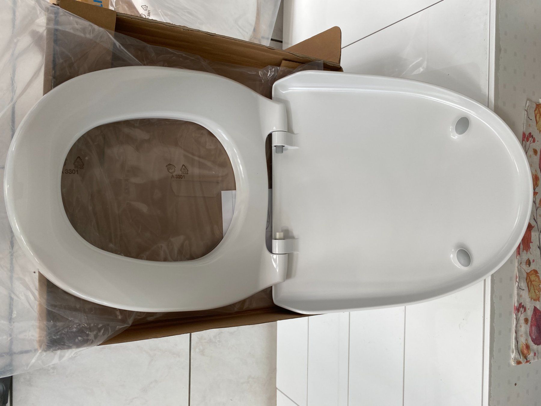 WC: WC Klosettsitz/ Deckel – Neu und originalverpackt aus Kradolf von Mucki 1