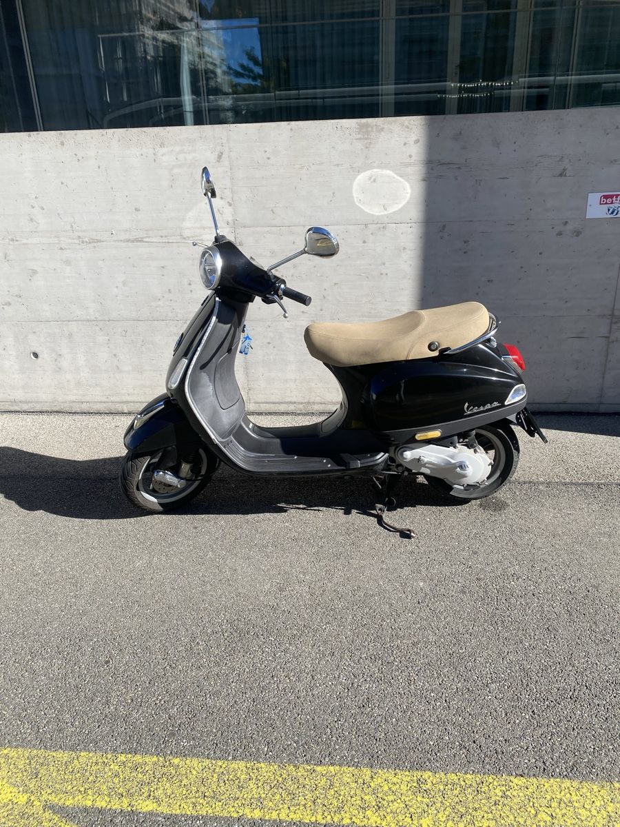 Vespa Scooter: Piaggio Vespa Lx 50 – Usato da Zürich venduto da loml_gaso 1