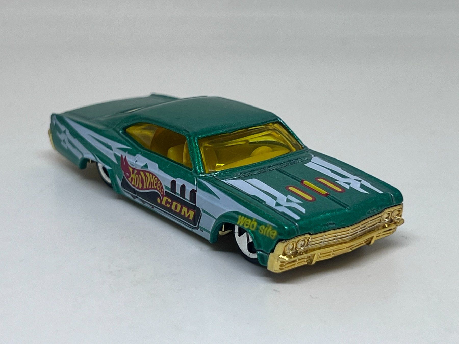Hot Wheels Modellini d'auto: Hot Wheels '65 Impala #256 – Usato da Wildegg venduto da LaaBoutique