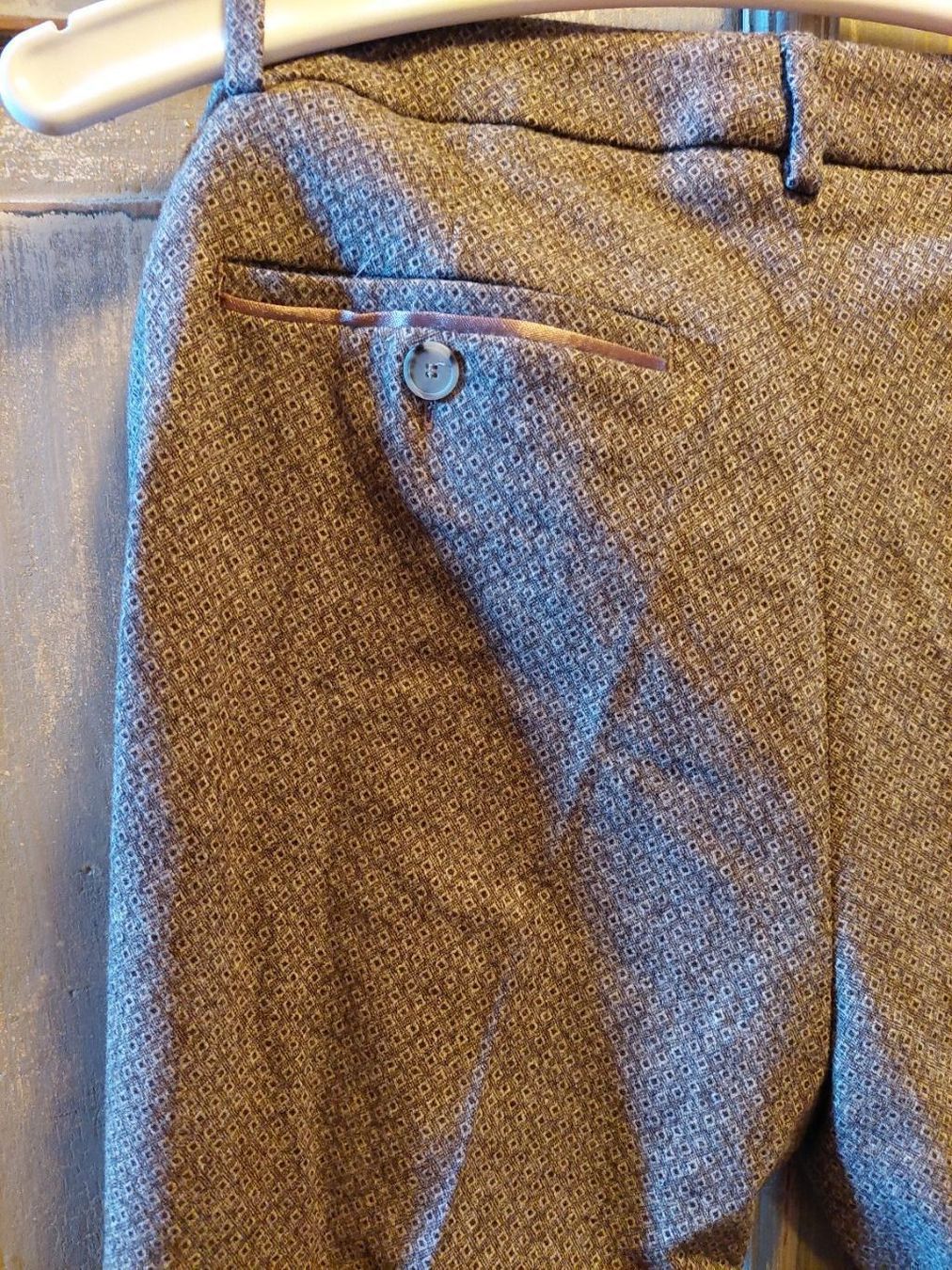 Pantaloni: Via Masini 80 . Hose beige 36 – Nuovo e nell'imballaggio originale da Besenbüren venduto da teluride89 3